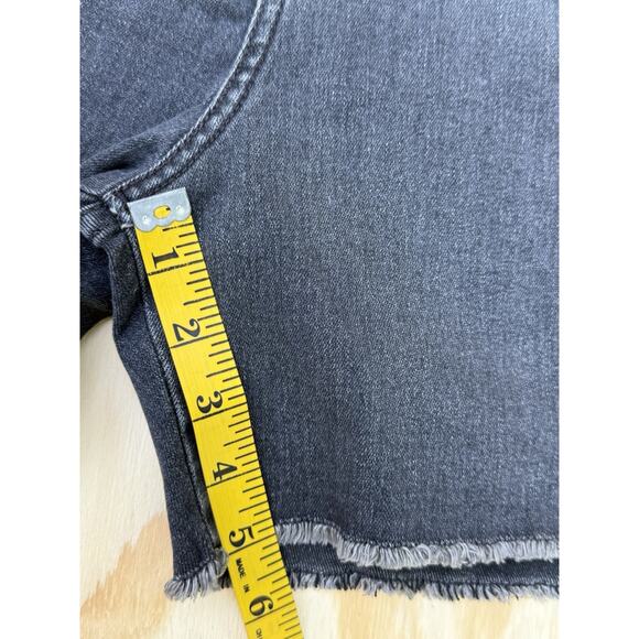 Levi’s Signature Women’s High Rise Denim Shorts Size 26 Black Gray NWT - Picture 11 of 13